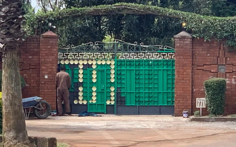 Gates and Fences in Kenya